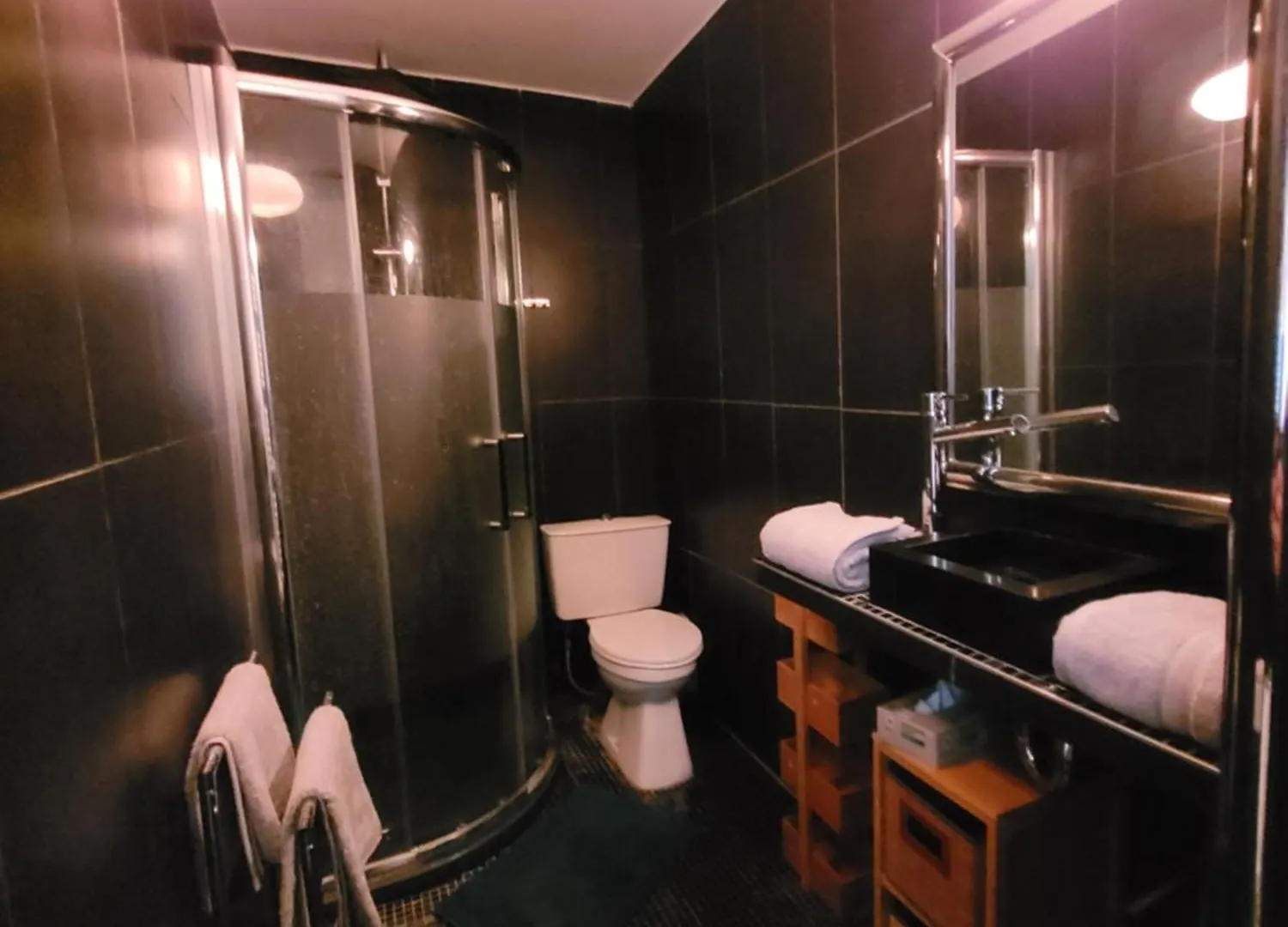 Studio Calme Proche Montmartre Et Batignolles - Metro 13 Et 14 Paris France